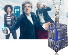řetízek Doctor Who It´s bigger on The inside