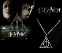 řetízek Harry Potter Relikvie smrti | stříbrná/řetízek, stříbrná/šňůrka, bronzová/řetízek, růžové zlato, žluté zlato