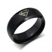 ocelový prsten Superman Logo - černý | Velikost 6, Velikost 8, Velikost 9, Velikost 10, Velikost 12, Velikost 13